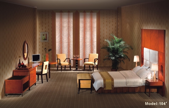 Bộ đồ nội thất phòng ngủ khách sạn màu anh đào Gelaimei với bàn trang điểm bằng gỗ rắn